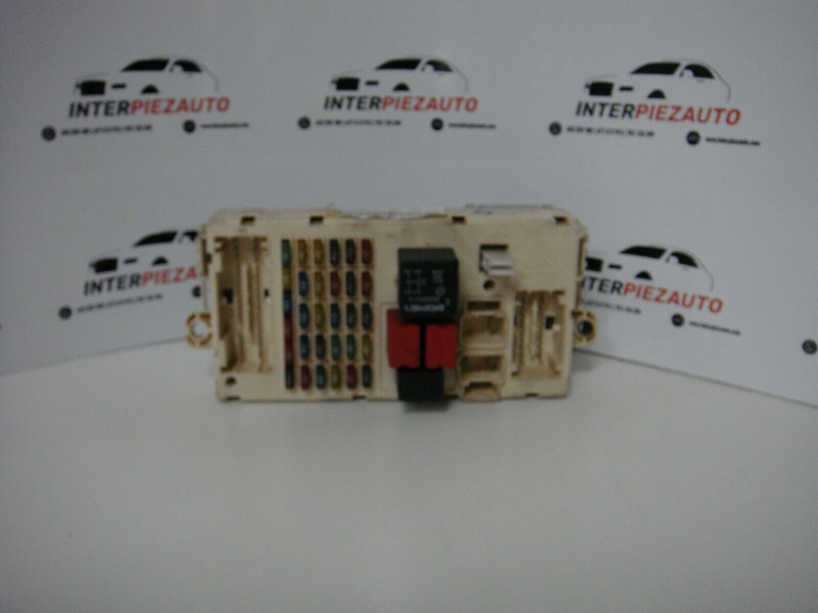 CAJA DE FUSIBLES RELES ALFA ROMEO GT 147 46558758 60684629 501201810030