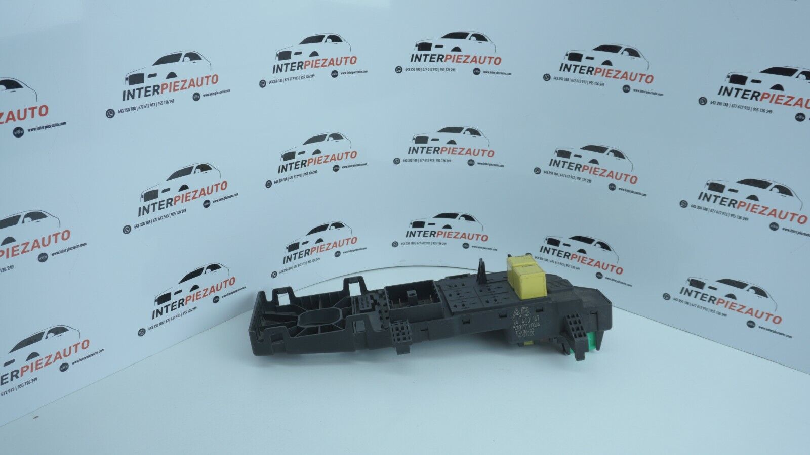 CAJA FUSIBLES RELE OPEL 24443147 24 443 147 518777024