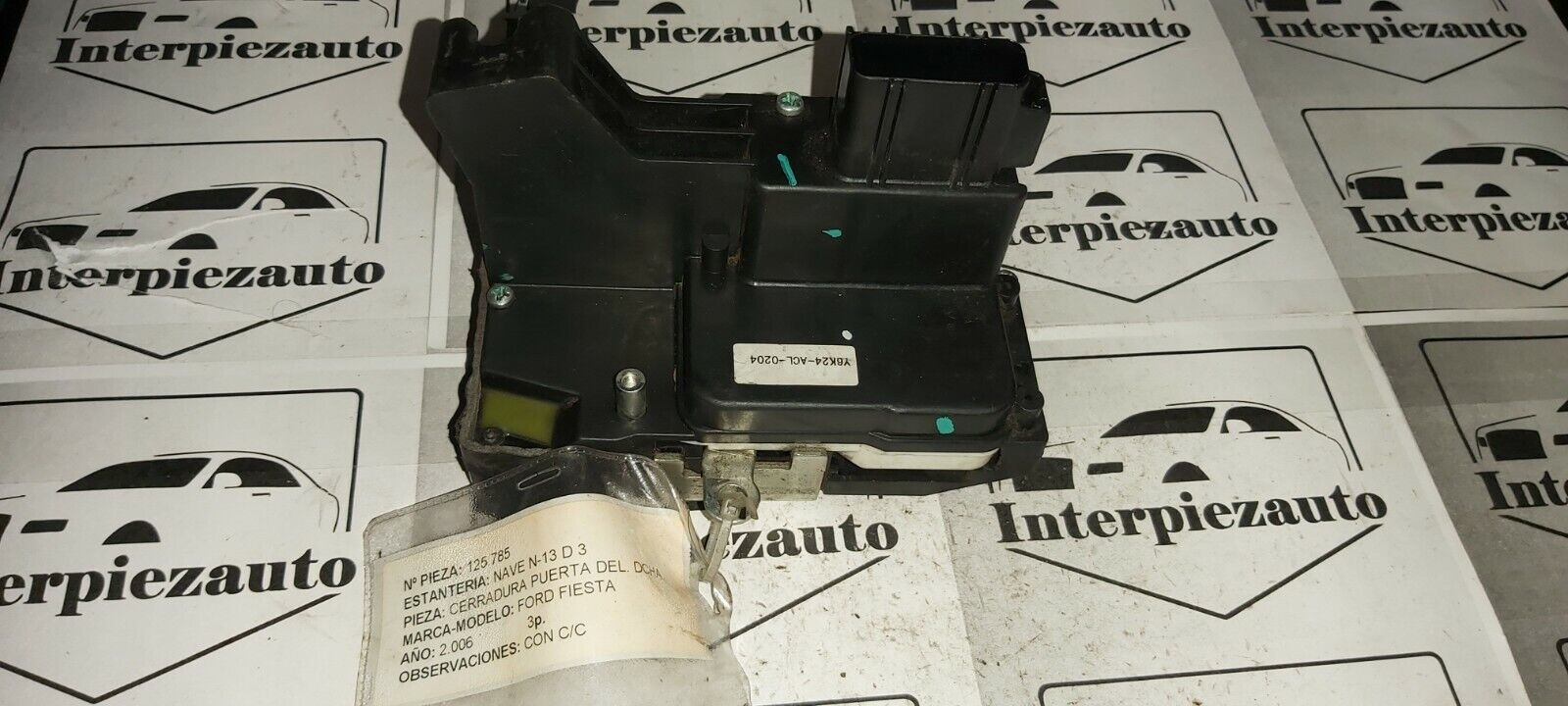 CERRADURA PUERTA DELANTERA DERECHA FORD FIESTA 2002 - 2007 Y6K24ACL Y6K24 ACL