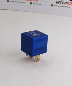 RELÉ  VOLKSWAGEN AUDI 8A0951253 899587  8A0 951 253