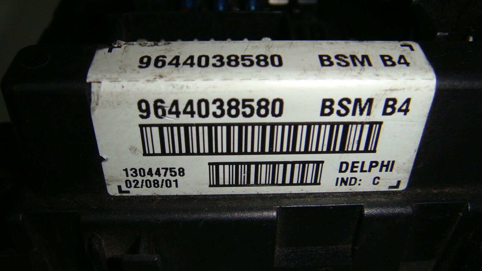 CAJA DE FUSIBLES BSM B4 PEUGEOT CITROEN 9644038580 IND C - Imagen 3
