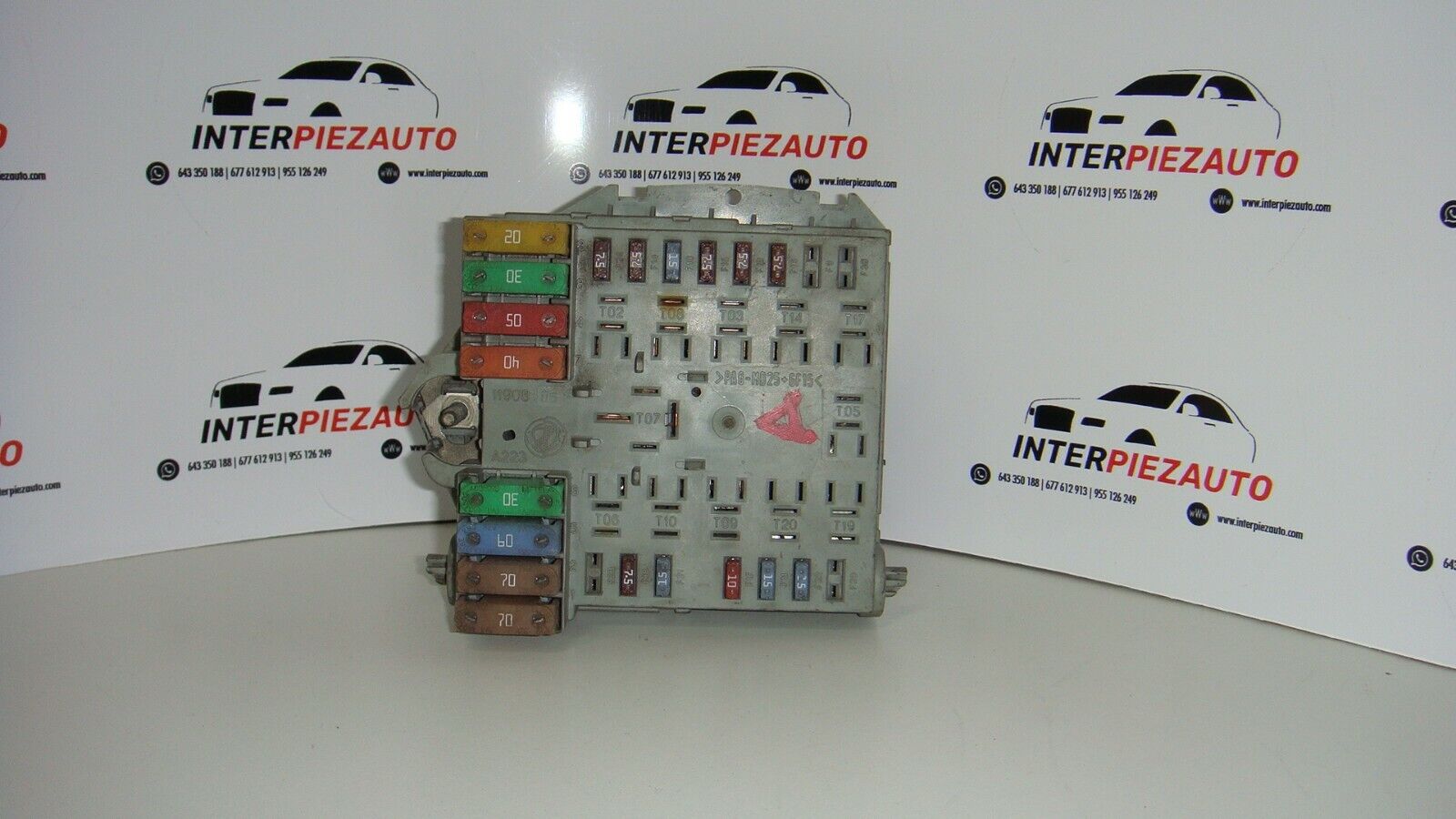CAJA DE FUSIBLES RELES FIAT GRANDE PUNTO 51792194