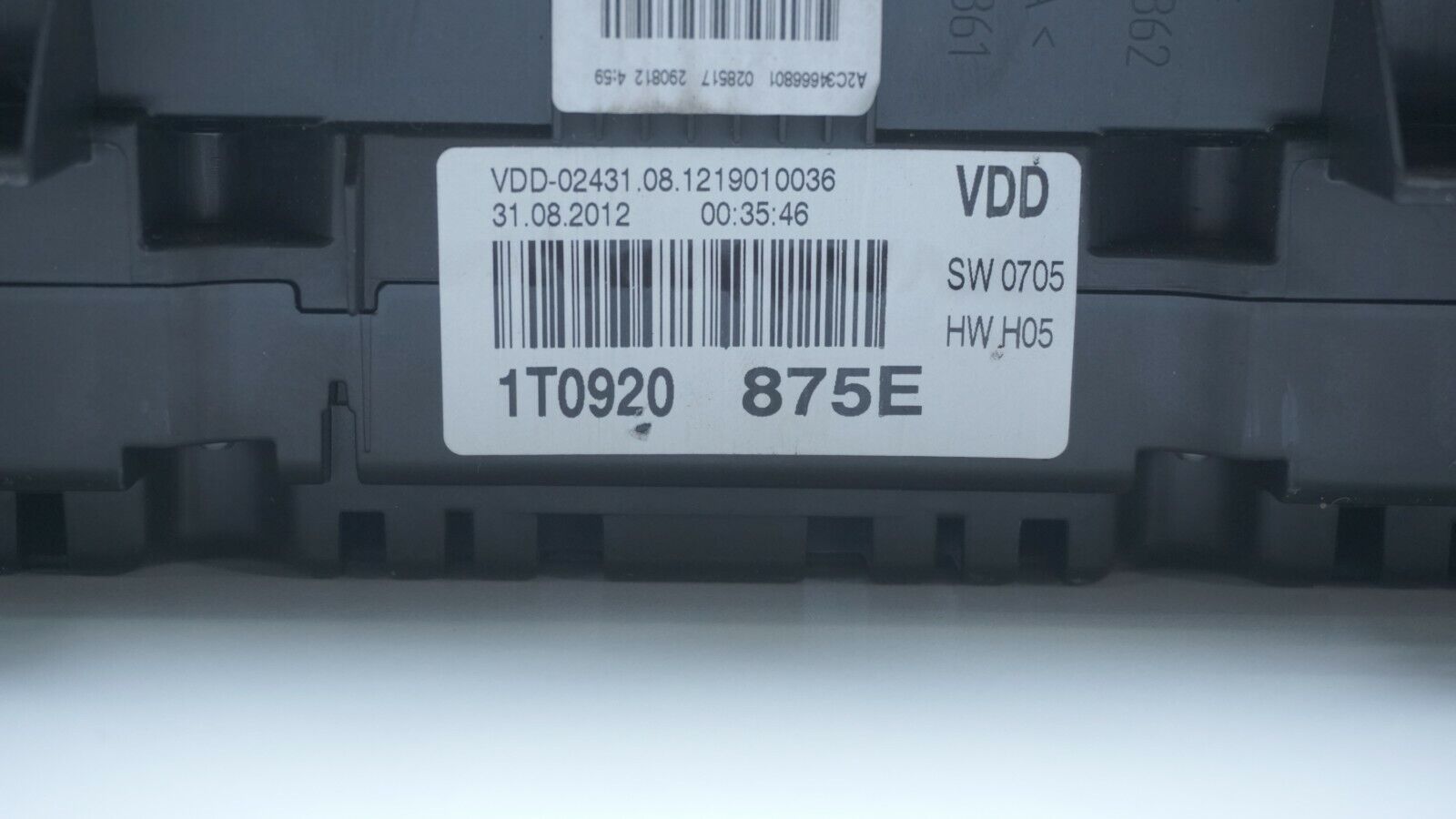 CUADRO DE INSTRUMENTOS VOLKSWAGEN VW 1T0920875E 1T0920 875E - Imagen 3
