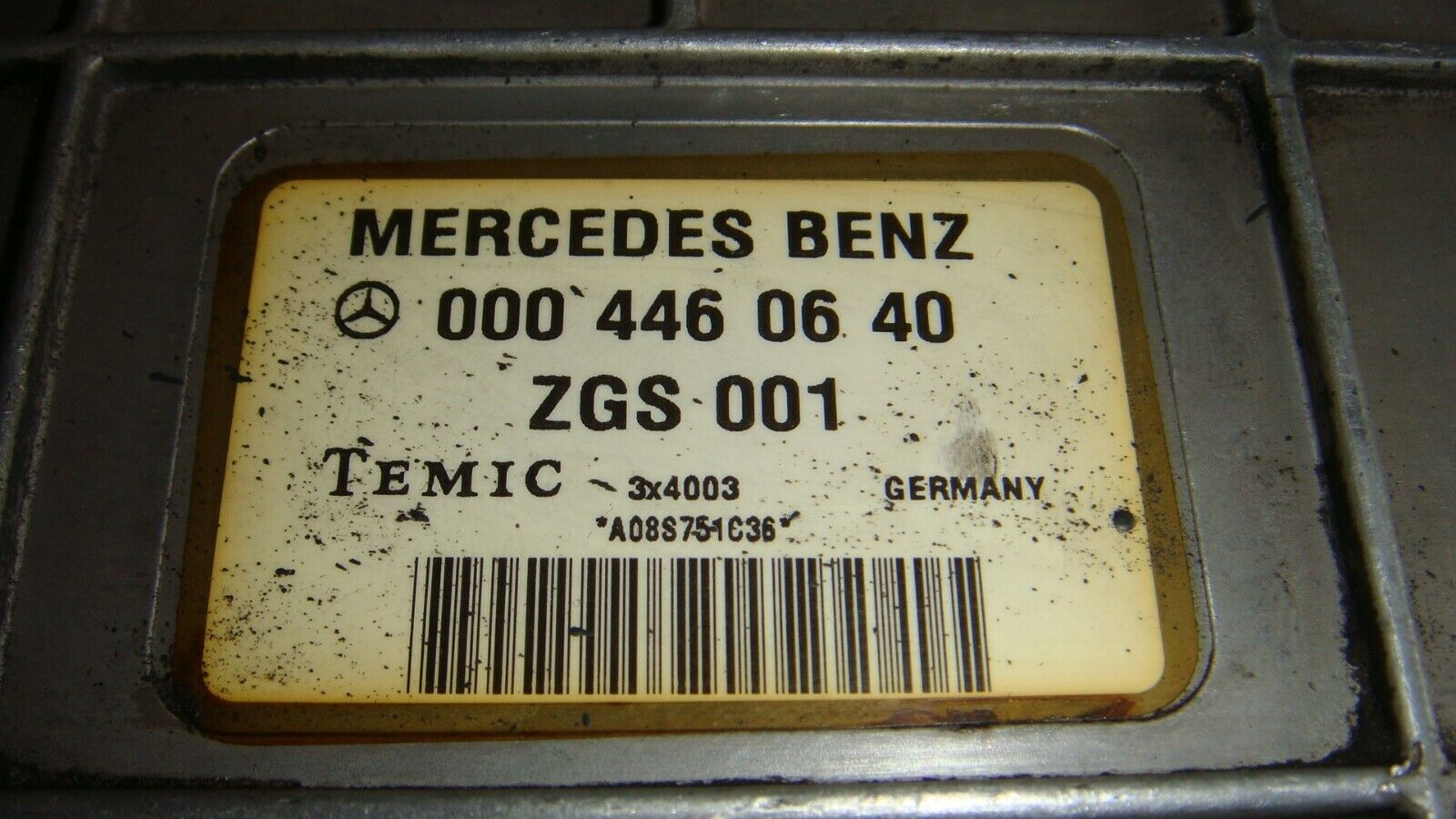 ECU A9044464540 0004460640 ZGS001 A0000700879 000 446 06 40 A 904 446 45 40 - Imagen 3