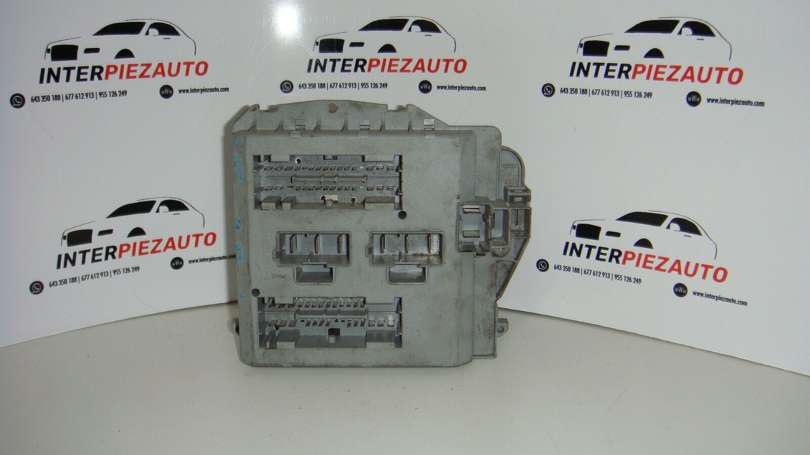 CAJA DE FUSIBLES RELES FIAT PALIO 51720438 Gas - Imagen 3