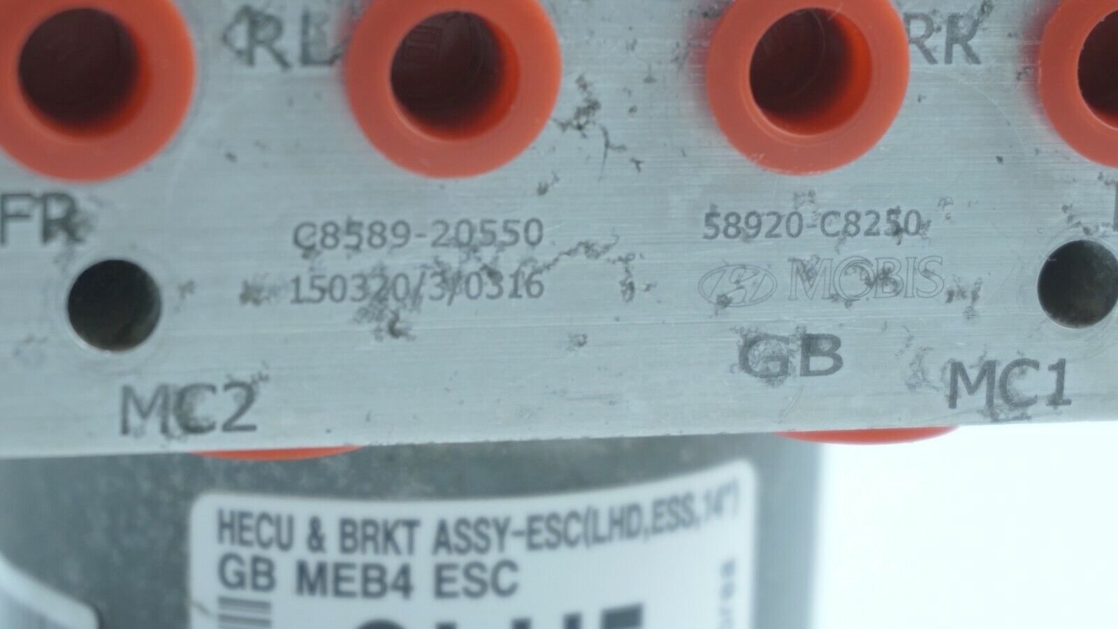 ABS HYUNDAI C858920550 58900C8250 58920C8250 C858930550 C8589-30550 6158945200 - Imagen 3