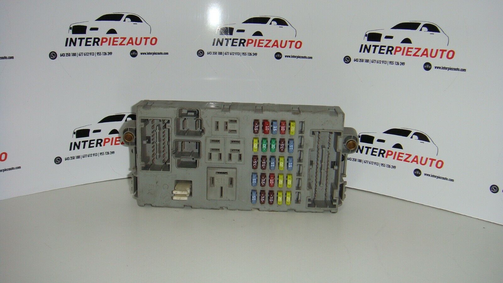 CAJA DE FUSIBLES RELES FIAT 51732919 CPL 51754986 NPL 501203800000