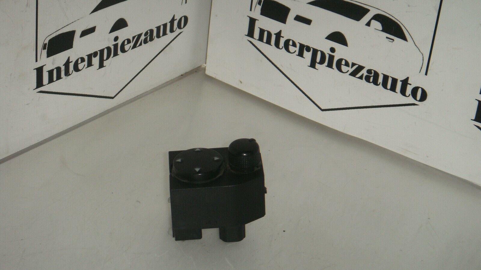 MANDO INTERRUPTOR RETROVISORES AUDI A3 A4 8D0959565A 8D0 959 565 A 03240034