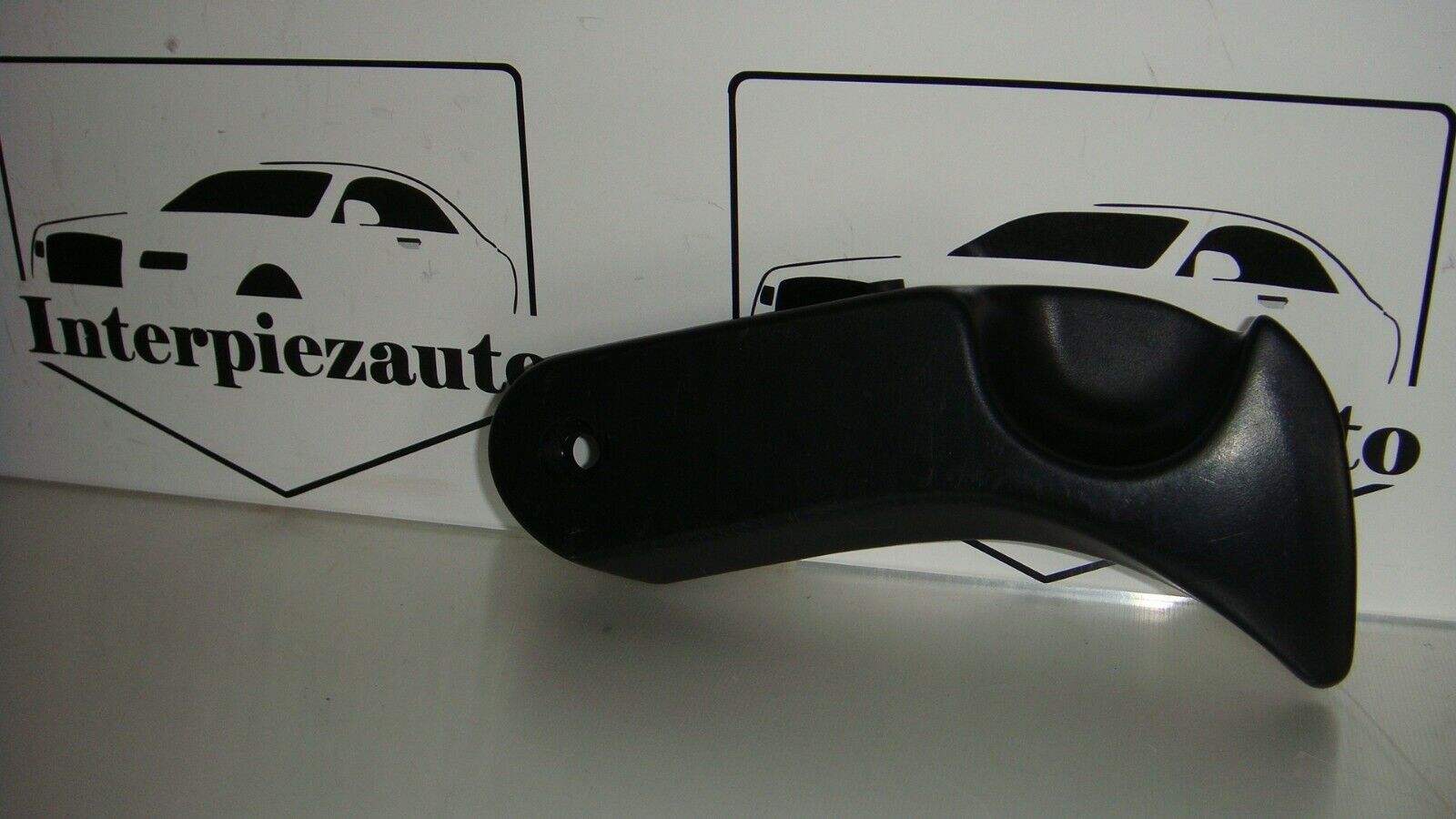 MANETA APERTURA CAPOT BMW E38 E39 8226612 8 226 621