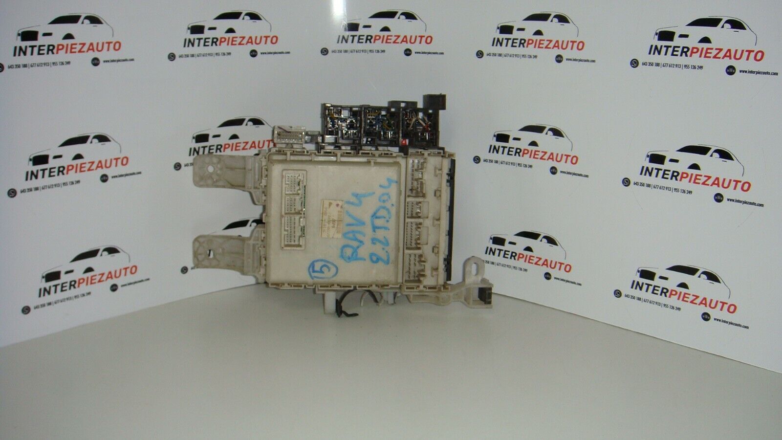 CAJA DE FUSIBLES RELES TOYOTA RAV 4 8273042010 82730 42010 7F160956 7F16 0956 - Imagen 3