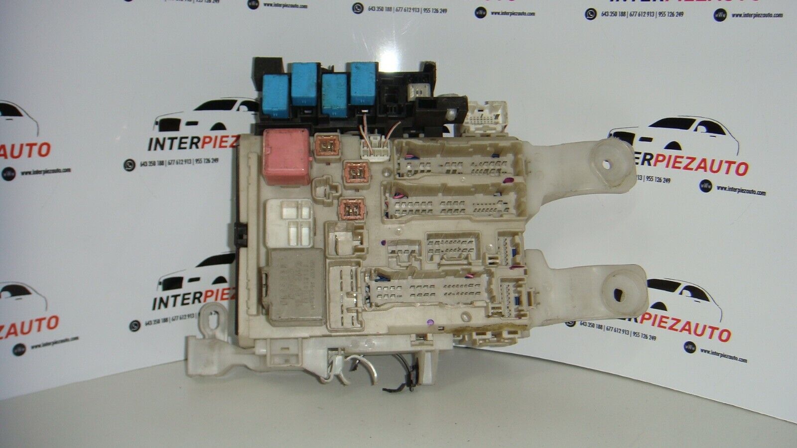 CAJA DE FUSIBLES RELES TOYOTA RAV 4 8273042010 82730 42010 7F160956 7F16 0956