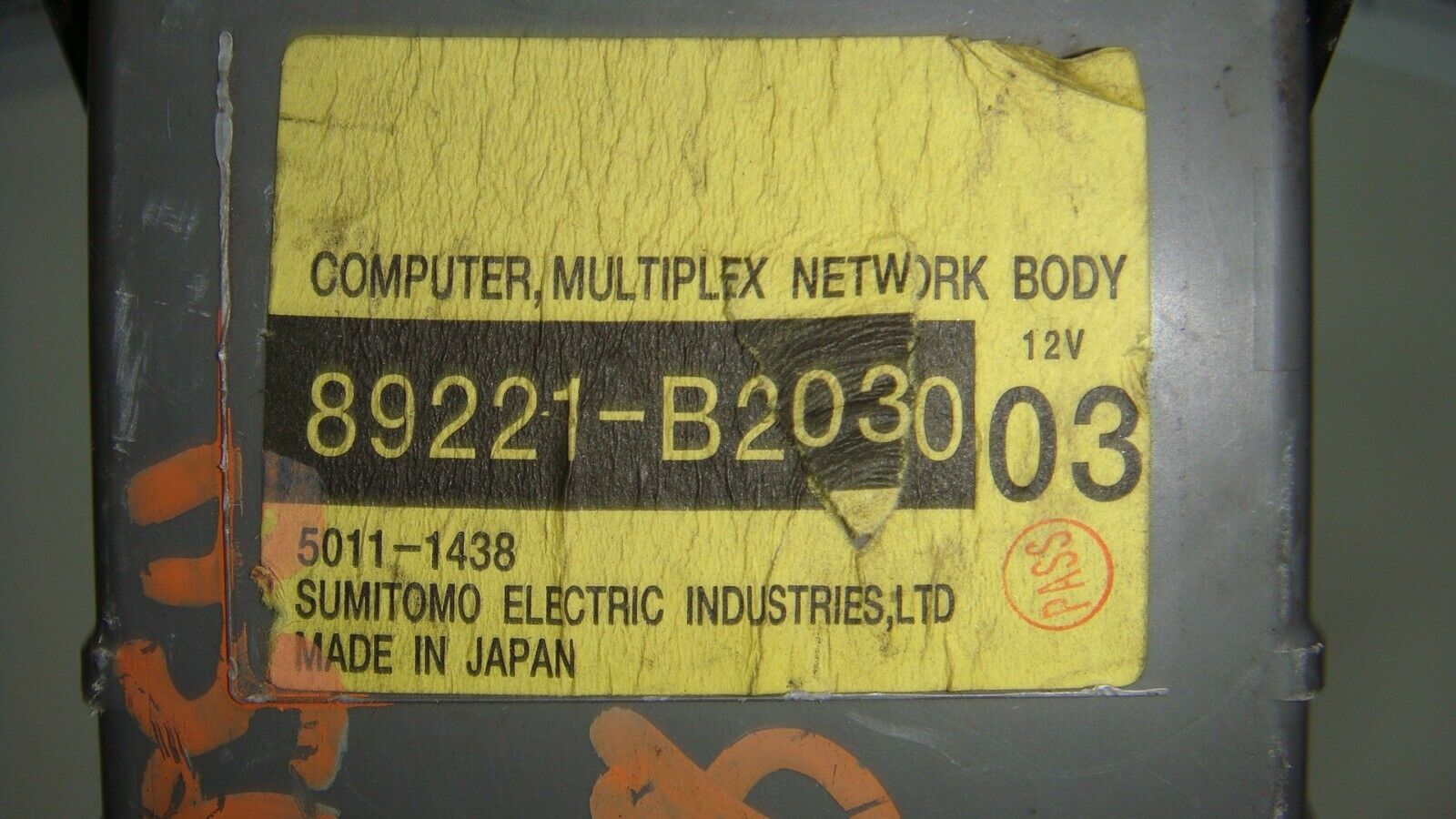 CAJA DE FUSIBLES RELE DAIHATSU CUORE 89221B203003 89221 B2030 03 - Imagen 4